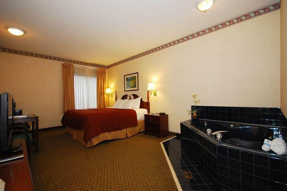Best Western Commerce Inn Habitación foto